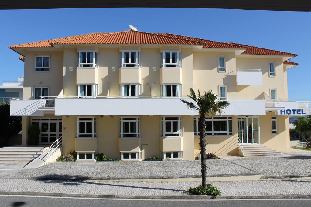 Hotel Santo Antonio Da Baia サン・マルティーニョ・ド・ポルト エクステリア 写真