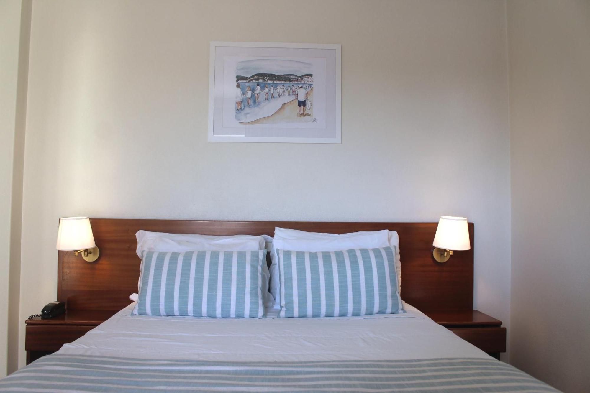 Hotel Santo Antonio Da Baia サン・マルティーニョ・ド・ポルト エクステリア 写真
